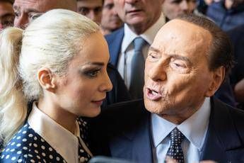 Fascina ricorda Berlusconi a San Valentino: “Uniti per l’eternità”