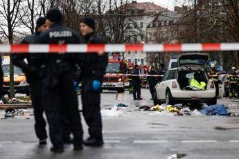 Germania, nove giorni al voto: dopo attentato di Monaco tema immigrazione torna a centro