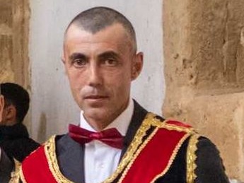 Settimana Santa 2025, l’Ass. Gesù Nazareno elegge Michele Bellomo portabandiera per la processione della Domenica delle Palme