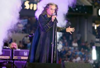 Ozzy Osbourne e il morso al pipistrello: “Pensavo fosse finto”