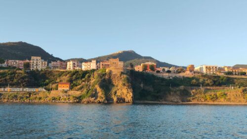Sicilia, a Finale di Pollina al via i lavori sulla collina della Torre del Marchese. Schifani: “Procediamo per la sicurezza del sito”