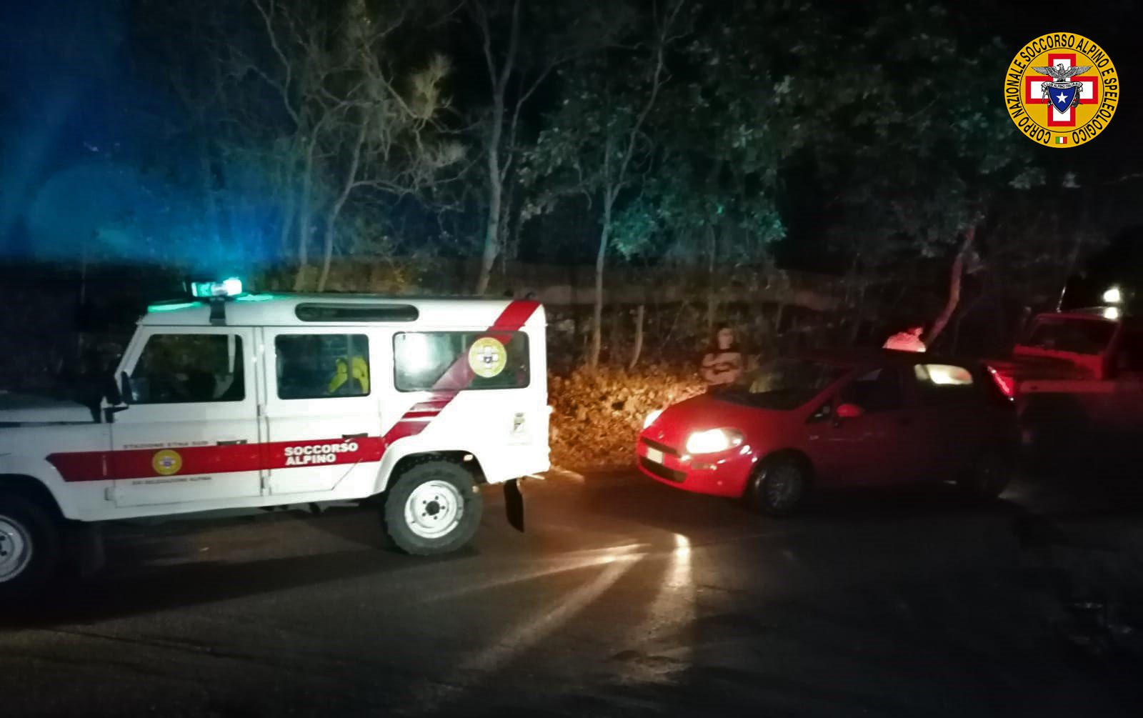 Nel Palermitano coppia di escursionisti finisce in una scarpata con il loro fuoristrada: salvata dal Soccorso Alpino e Speleologico Siciliano