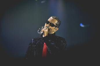 Sanremo 2025, Mahmood: chi è il co-conduttore della quarta serata del Festival