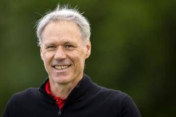 Van Basten, operazione alla caviglia: “Troppo dolore, ma ora sto bene”