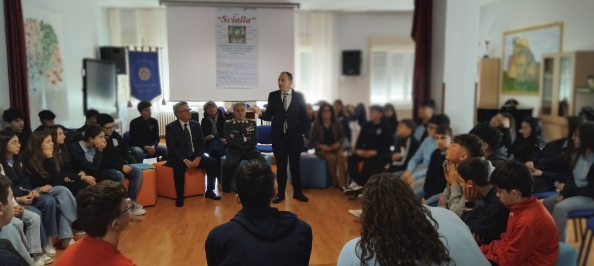 Al “L. Da Vinci” di Mussomeli 2° incontro dei ragazzi col “Progetto Scialla”. Musica, riflessioni e legalità