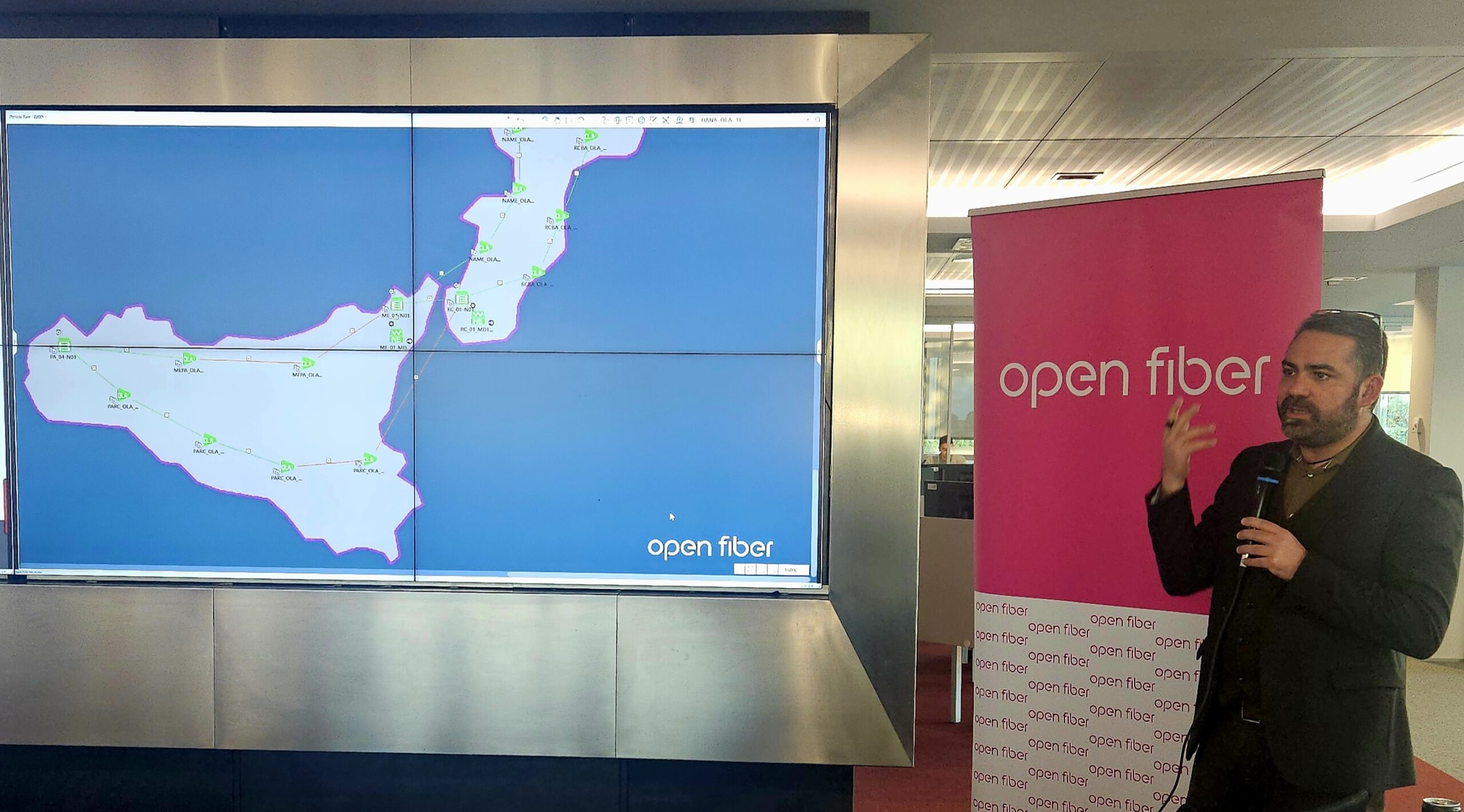 Open Fiber, test da 81,6 terabit al secondo sullo Stretto di Messina