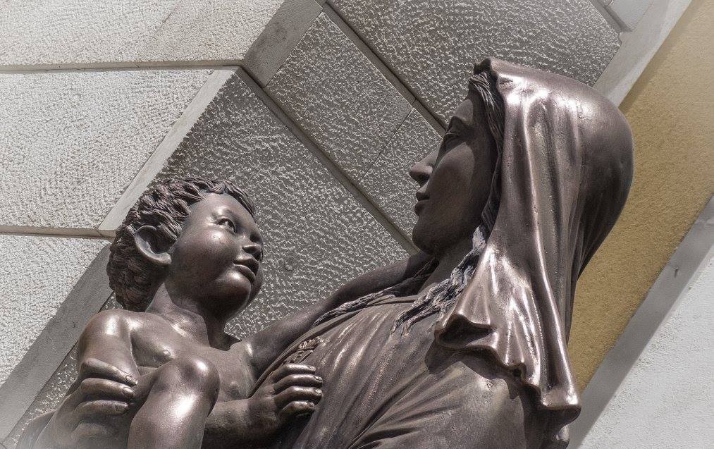 San Cataldo. Il 14 marzo alla Chiesa del Convento il Rotary presenta la statua della Madonna che incontra Gesù Risorto