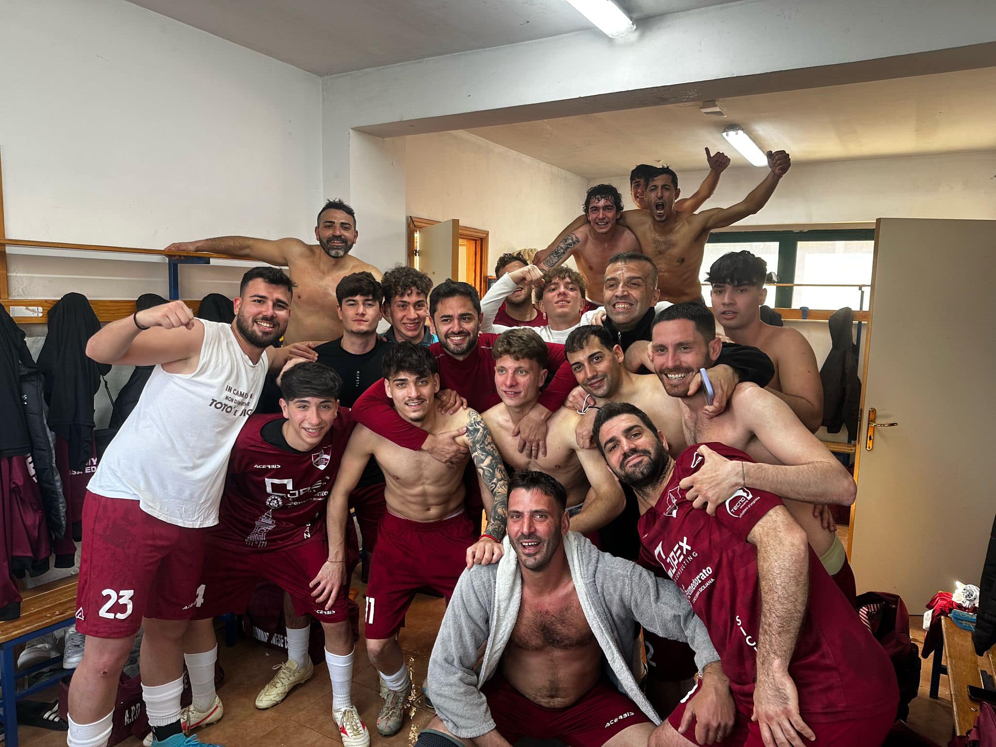 Impresa Sommatinese: pareggia a Castellana e dopo 18 anni torna in Promozione