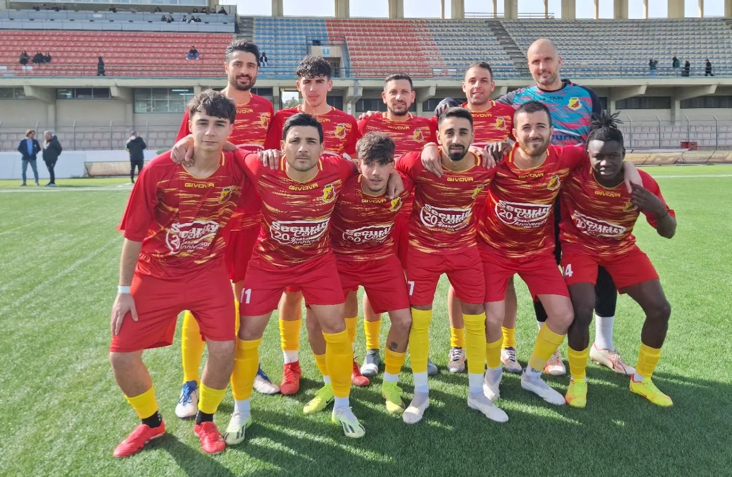 Play off Seconda categoria. Doppio 5-0 per Amo Gela e Riesi su Valguarnerese e Sanconitana: domenica 6 aprile la finalissima a Gela