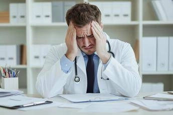 Aiom, in Italia 8 giovani oncologi su 10 colpiti da burnout