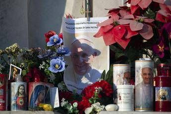 Ancora una “notte tranquilla” per Papa Francesco, il bollettino sulle condizioni