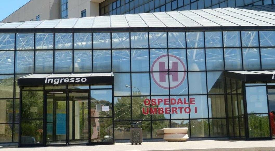 Nell’Ennese non ce l’ha fatta il 48enne morto dopo essere caduto dal tetto mentre stava sistemando una cisterna