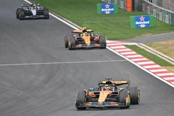 Gp Cina, Piastri vince e doppietta McLaren. Ferrari ancora flop