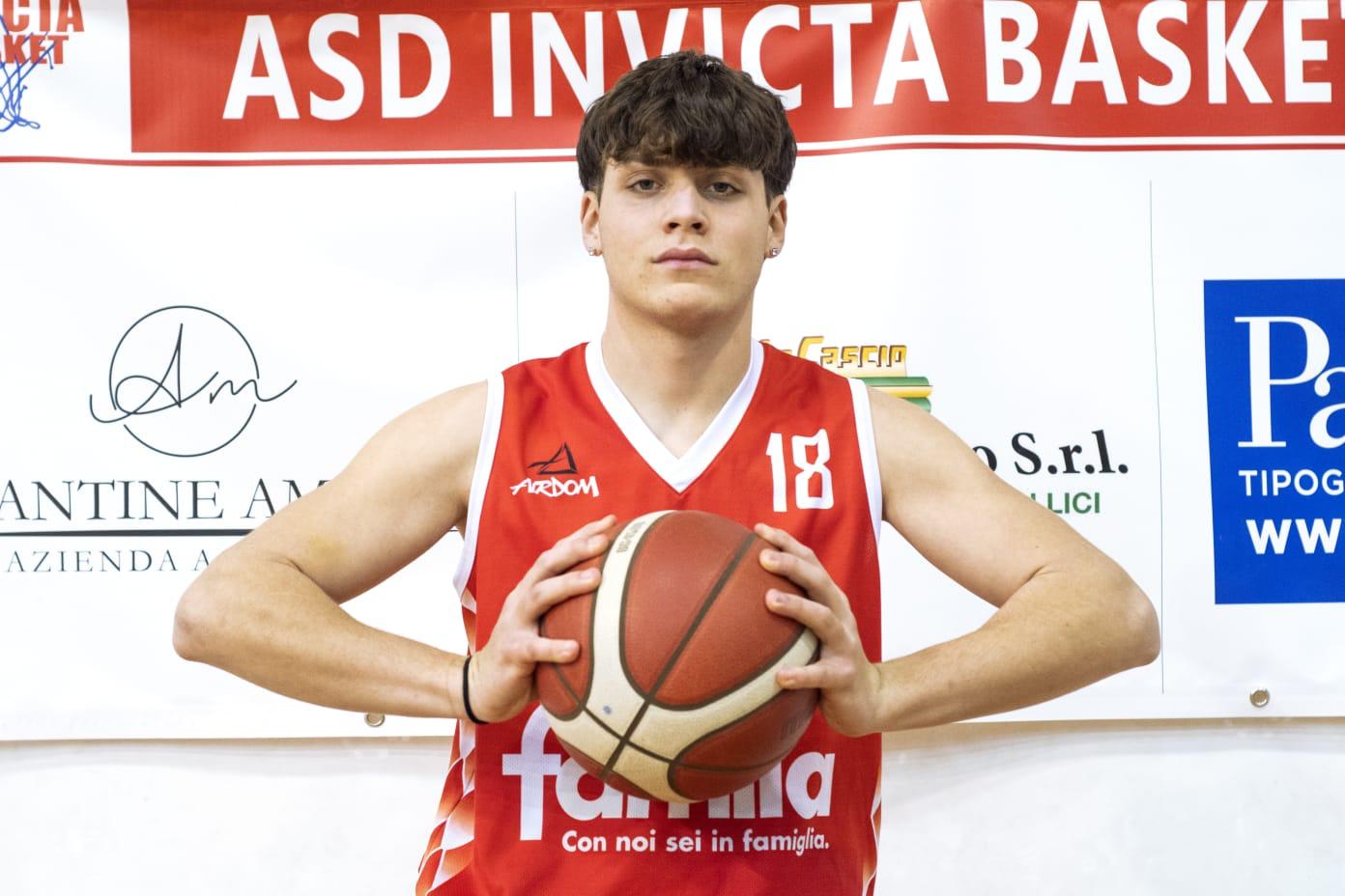 Basket, l’Invicta 93100 al Pala Canizzaro contro il CUS Catania. Ci sarà l’esordio casalingo per Francesco Curcuruto