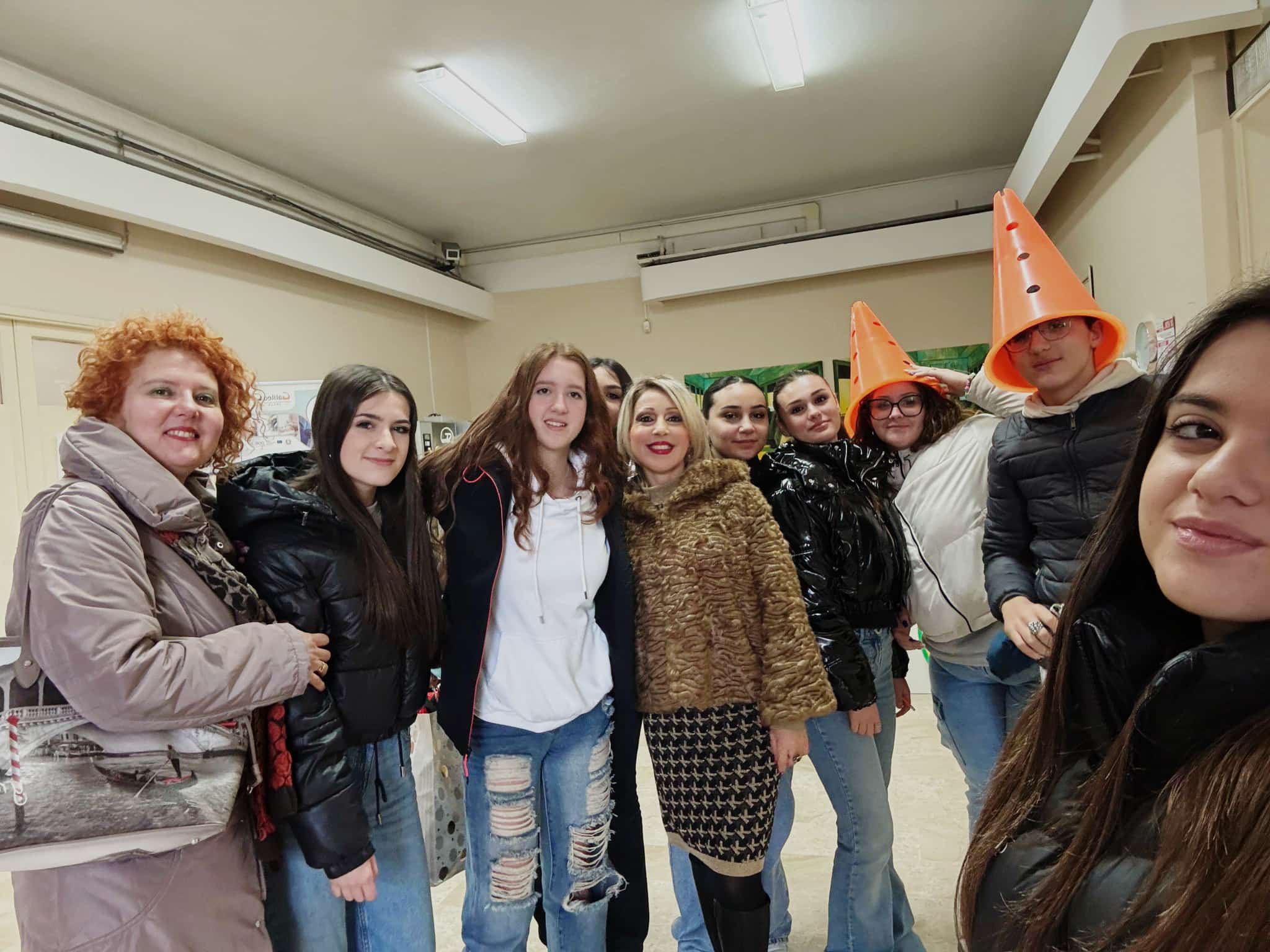 Caltanissetta. Un gruppo di alunni del “Galileo Galilei” alla scoperta della Casa Albergo Fondazione Carlo Mazzone