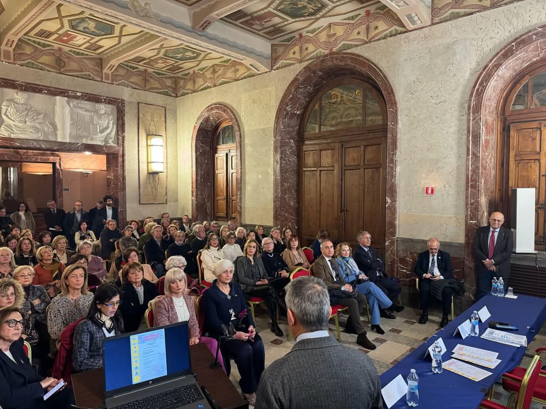 Caltanissetta. Partecipato il convegno “Osteoporosi: temibile epidemia silenziosa, impariamo a conoscerla”: confronto e sensibilizzazione