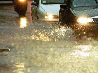 Maltempo sull’Italia, è allerta meteo gialla in Sicilia e Calabria