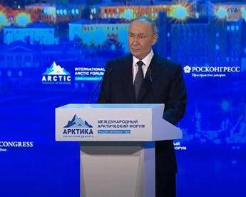 Putin: “Groenlandia non riguarda Russia, Nato cerca scontro nell’Artico”