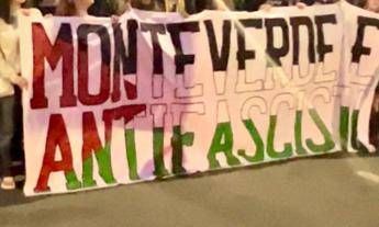 Roma, manifestazione antifascista a Monteverde