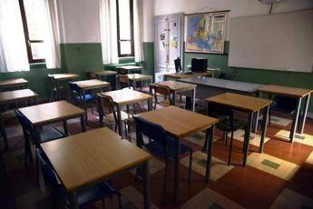 Scuola, stop ai 4 anni in 1. Valditara: “Con norme contro i diplomifici non sarà più possibile”