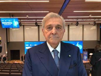 Staminali, Denaro (Campus Bio-Medico): “Possono rinvigorire struttura colonna vertebrale”