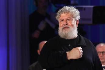 Terremoto Campi Flegrei, Lello Arena: “Qualcuno dica ai cittadini cosa fare”