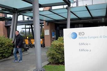 Tumori, disturbi di memoria e attenzione per 75% pazienti, all’Ieo servizio dedicato