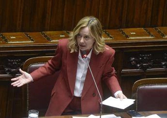 Ucraina, Meloni alla Camera: “Trump leader forte, non vedremo scene di debolezza”
