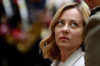 Ucraina, Meloni serra i ranghi con Tajani e Salvini e fissa la ‘linea Parigi’