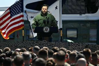 Vance in Groenlandia dopo le polemiche, governo danese nel mirino del vice di Trump