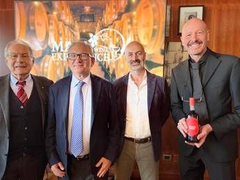 Vino, strategie per adeguarsi ai prossimi cicli economici per settore resiliente