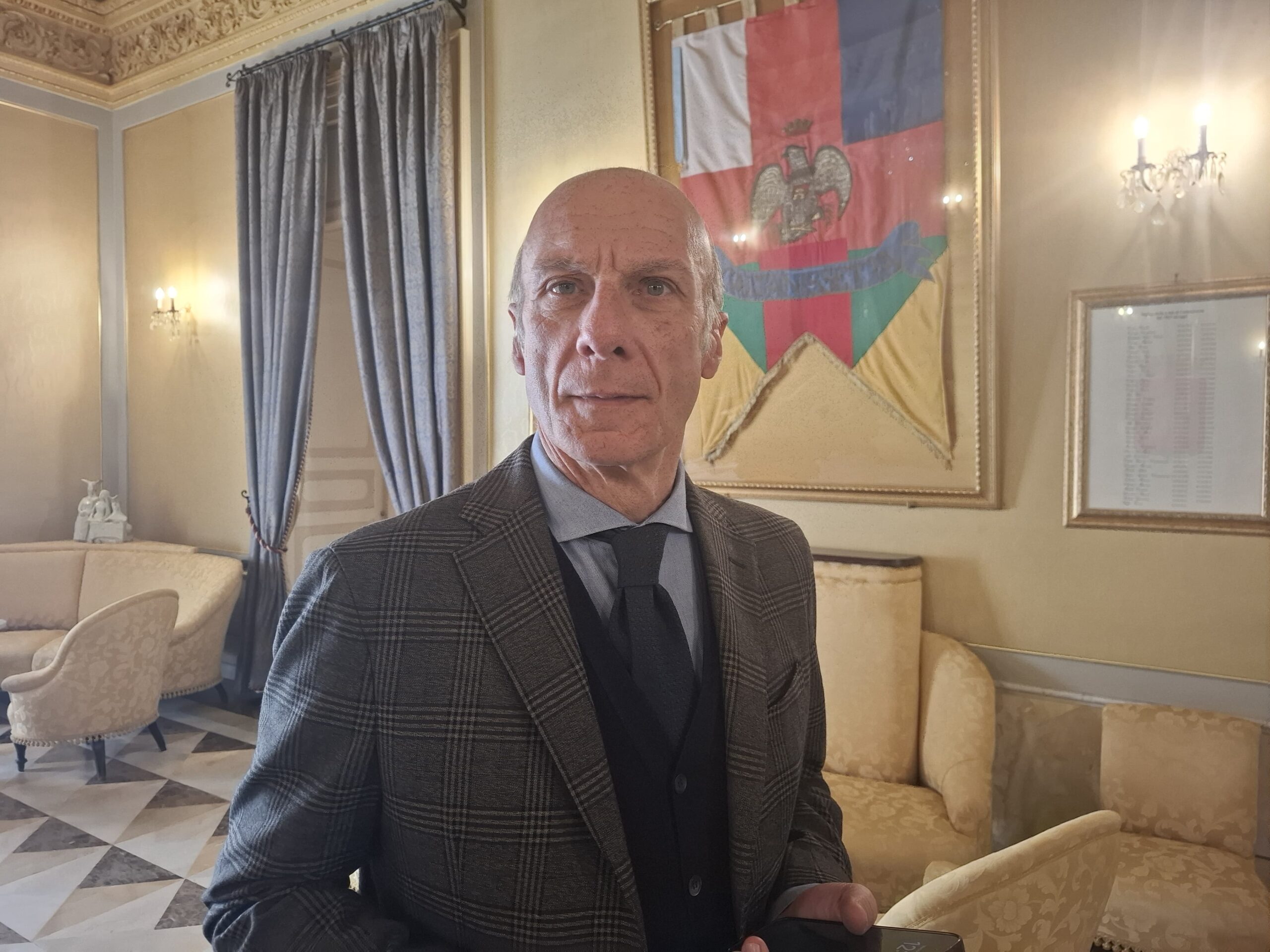 Caltanissetta. Incidente stradale in via Rosso di San Secondo. Il sindaco Tesauro: “Le nostre telecamere al servizio delle forze dell’ordine”