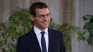 Scuole e periferie, 7 interventi bloccati a Palermo. Varrica (M5S Ars): “Il Comune, finora immobile, rifiuta l’aiuto dalla Regione e promette progetti entro l’anno. Staremo a vedere”