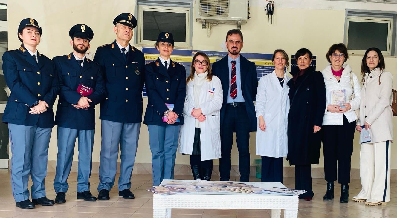 Giornata internazionale della donna, la Polizia partecipa all’inaugurazione della “Stanza Rosa” all’ospedale “M. Chiello” di Piazza Armerina