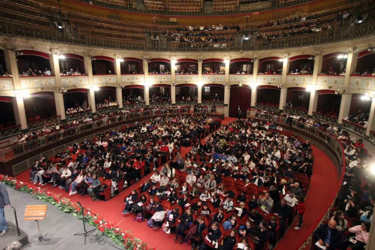 La scuola a teatro con FOSS, due gli appuntamenti a Palermo