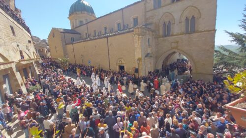 Gangi, domenica torna la millenaria processione delle Palme