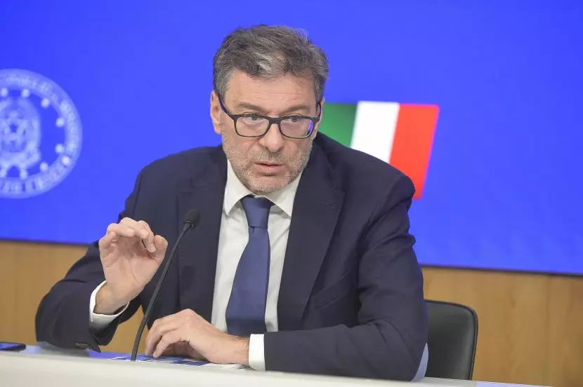 Dazi, Giorgetti “Serve un approccio razionale”