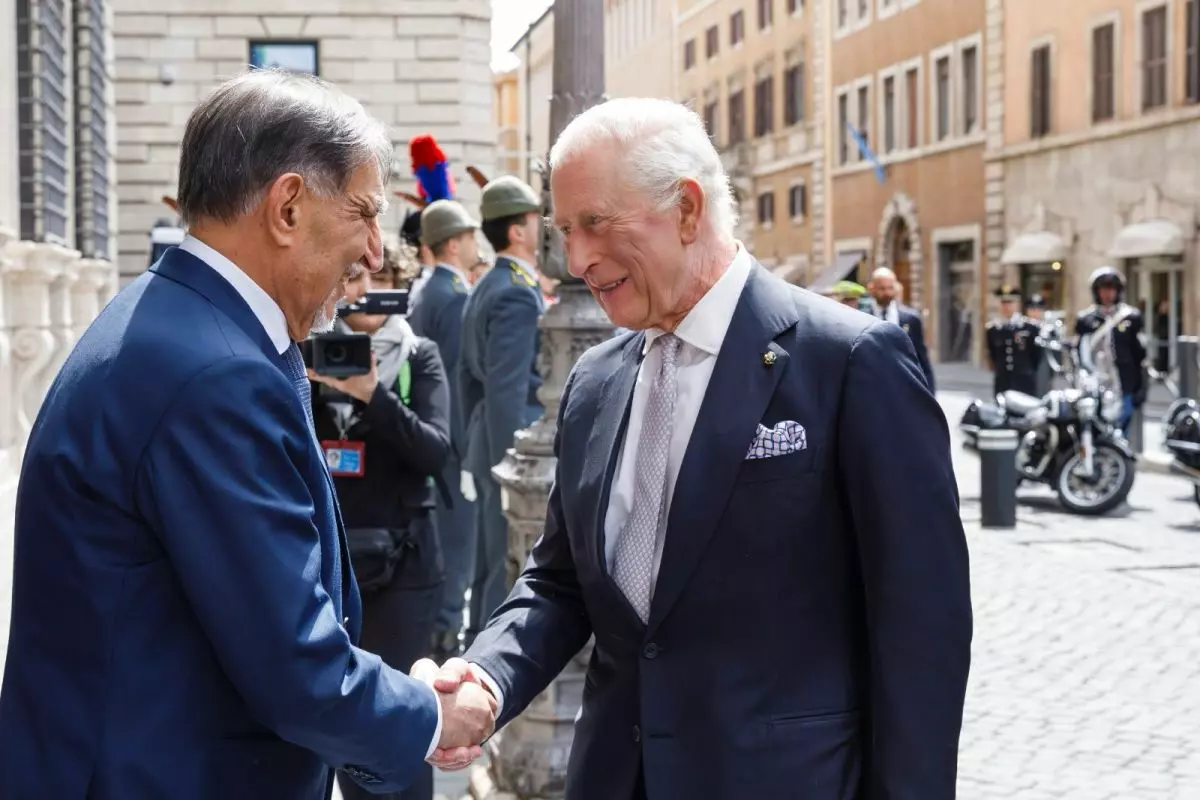 La Russa “Rafforzare la cooperazione bilaterale con il Regno Unito”