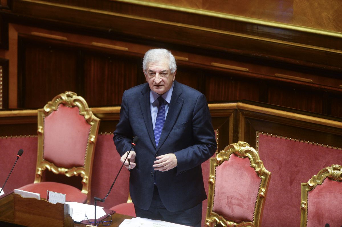 Foti: “Il Governo a metà legislatura rafforza il consenso”