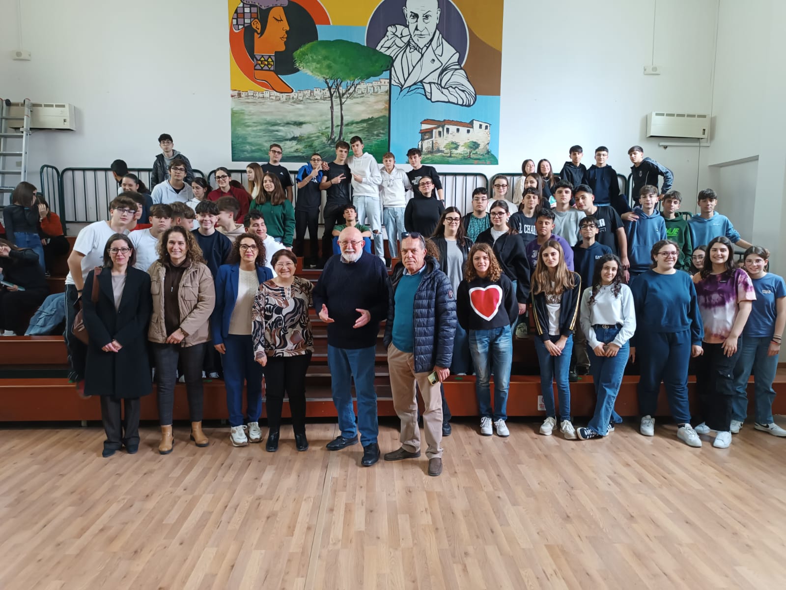 Riesi. Brillante presentazione del libro “Memorie, racconti e usanze di una Sicilia che non c’è più” di Gaetano Basile