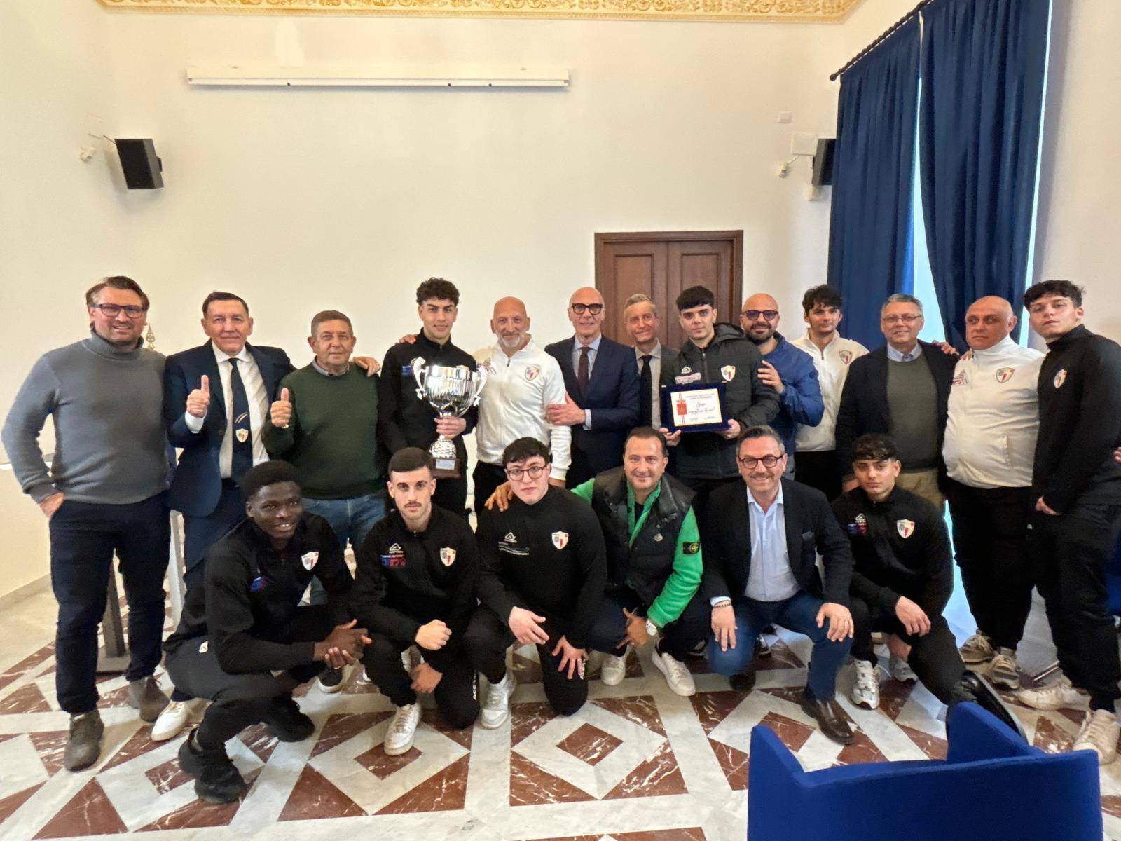 Caltanissetta. A Palazzo del Carmine i campioni regionali della Nissa Under 19 premiati dall’amministrazione comunale
