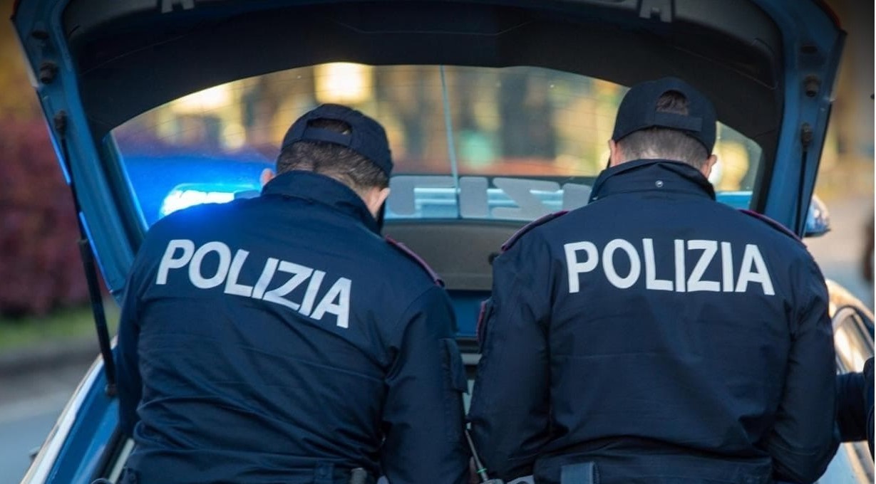 Caltanissetta. Intervento della Polizia a favore di una 50enne che aveva finito il farmaco assunto ogni giorno
