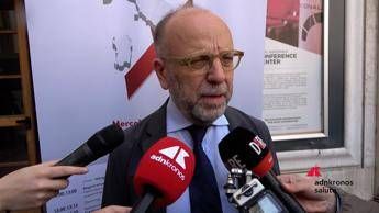 Aids, Antinori (Spallanzani): “In Italia 2mila casi di Hiv l’anno, 140mila con infezione”