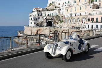 Automobilismo, si chiude la 1000 Miglia Experience Italy: vincono Facchini-Olivetti su Bmw