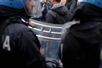 Decreto sicurezza, scontri al corteo contro governo