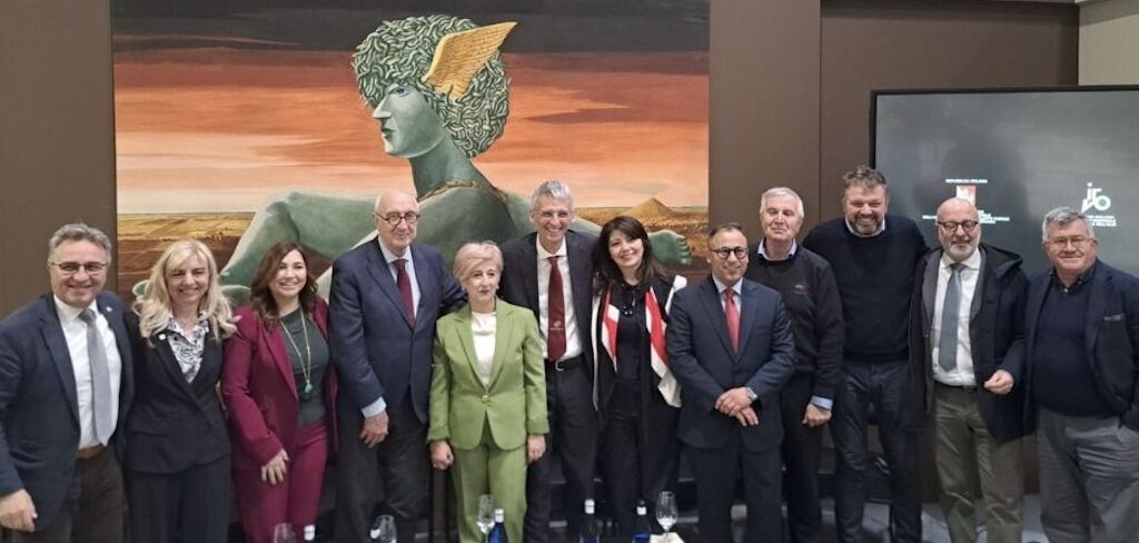 La Federazione Strade del Vino di Sicilia al Vinitaly per raccontare l’enoturismo regionale