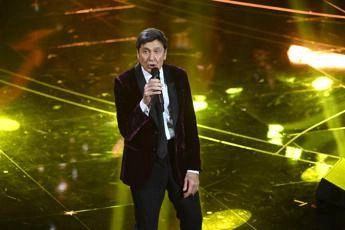 Gianni Morandi, il video sul bus a Bologna: “Non ho una lira per il taxi”