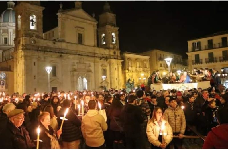 Caltanissetta. Il 4 aprile Via Crucis cittadina con le Vare animata dai giovani