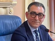 Rassegna Stampa. San Cataldo, la proposta del consigliere Sorce: “Una seduta consiliare interamente in dialetto siciliano e con i ragazzi”