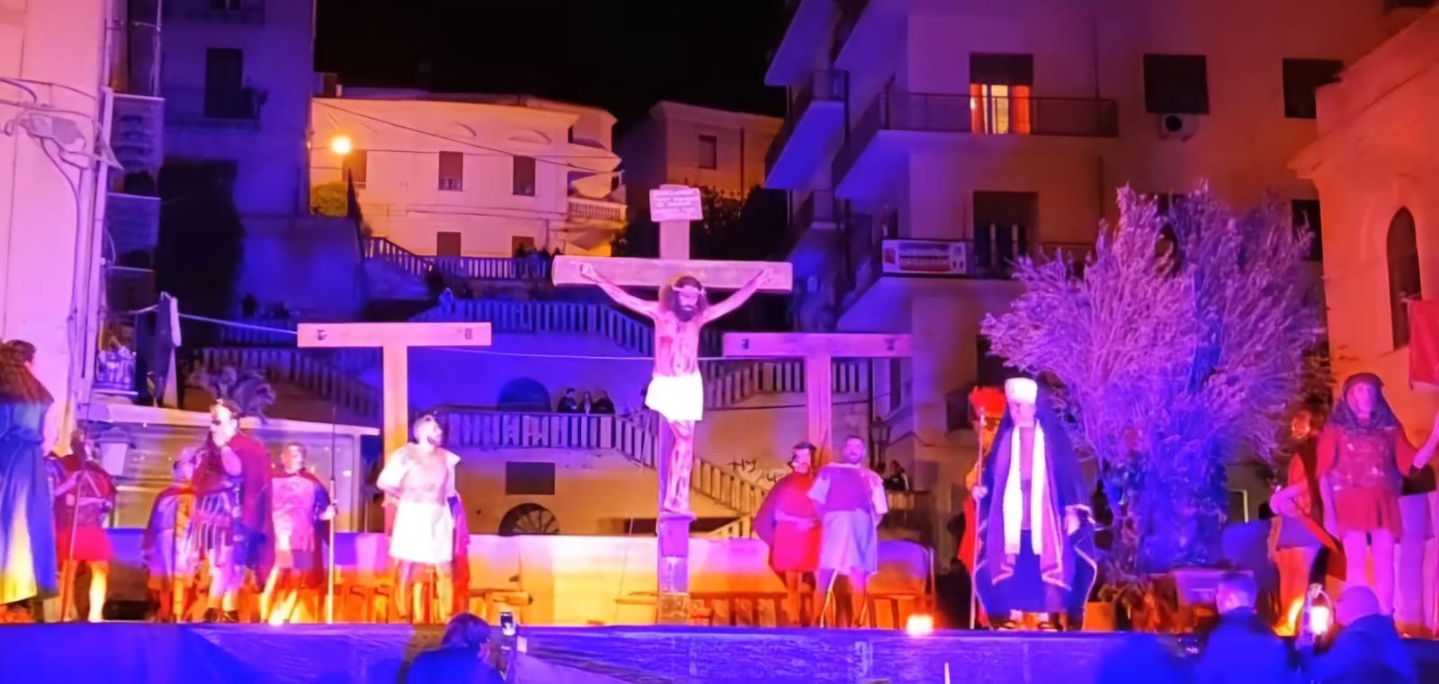 Caltanissetta. ʼA Scinnenza, tra le vie della città in scena la seconda parte della Passione di Cristo
